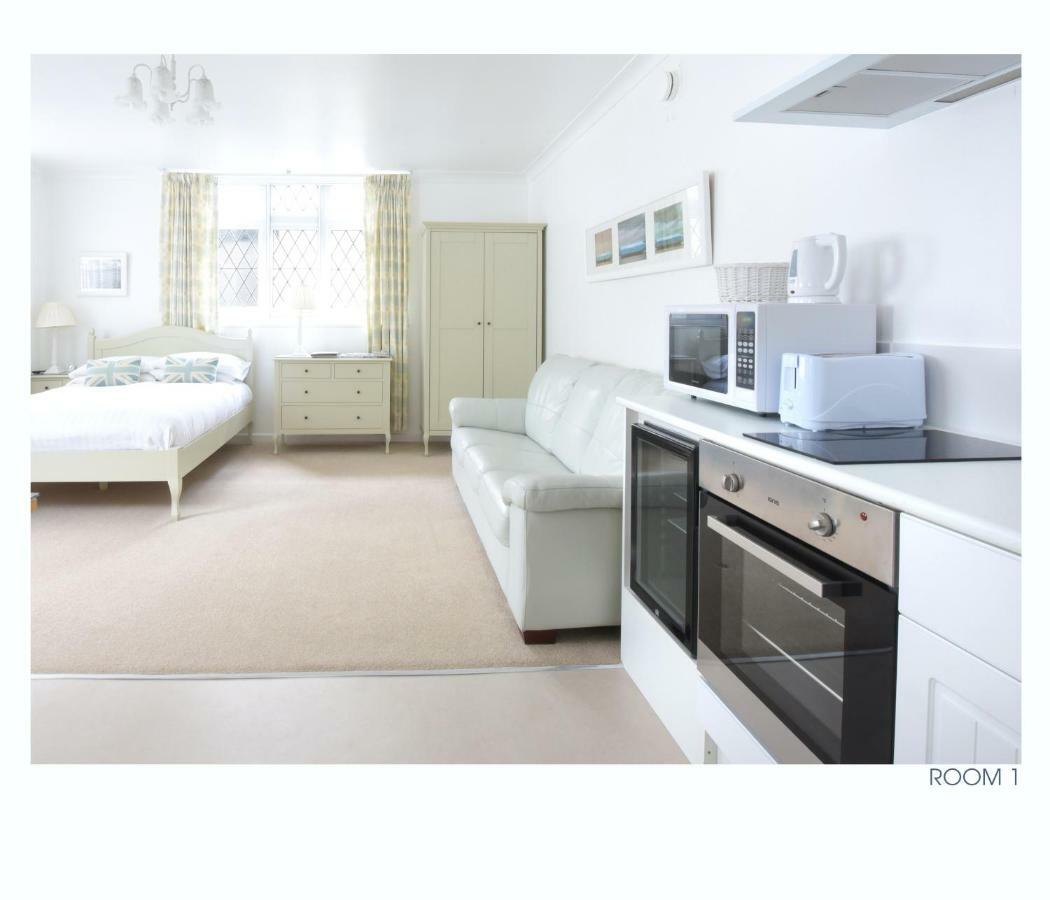 The Old Stables Apartment Minehead Bagian luar foto
